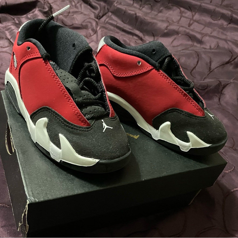 Toddler Jordan shoes